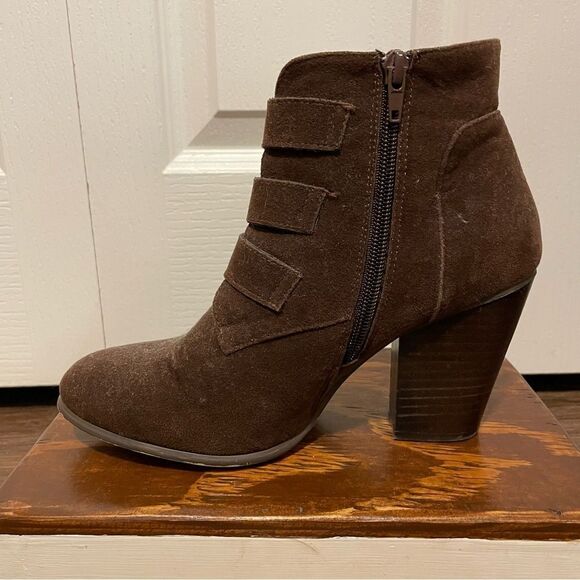 Xoxo Women's Kimberlie Heeled Boot Brown Size 8.5 - Picture 3 of 10